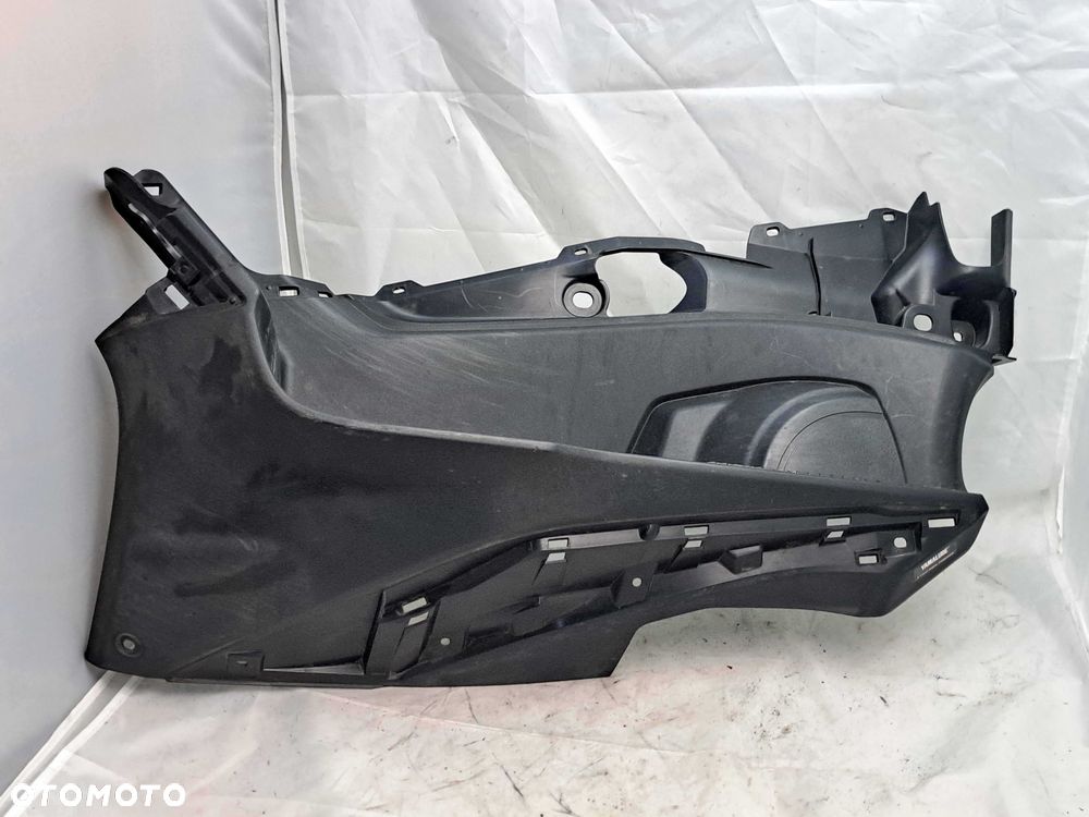 Podest Podłoga Lewy Yamaha T Max 22'+ - 1