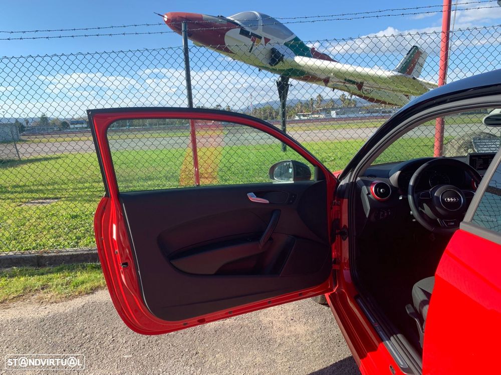 Audi A1 1.2 TFSI S-line - 38