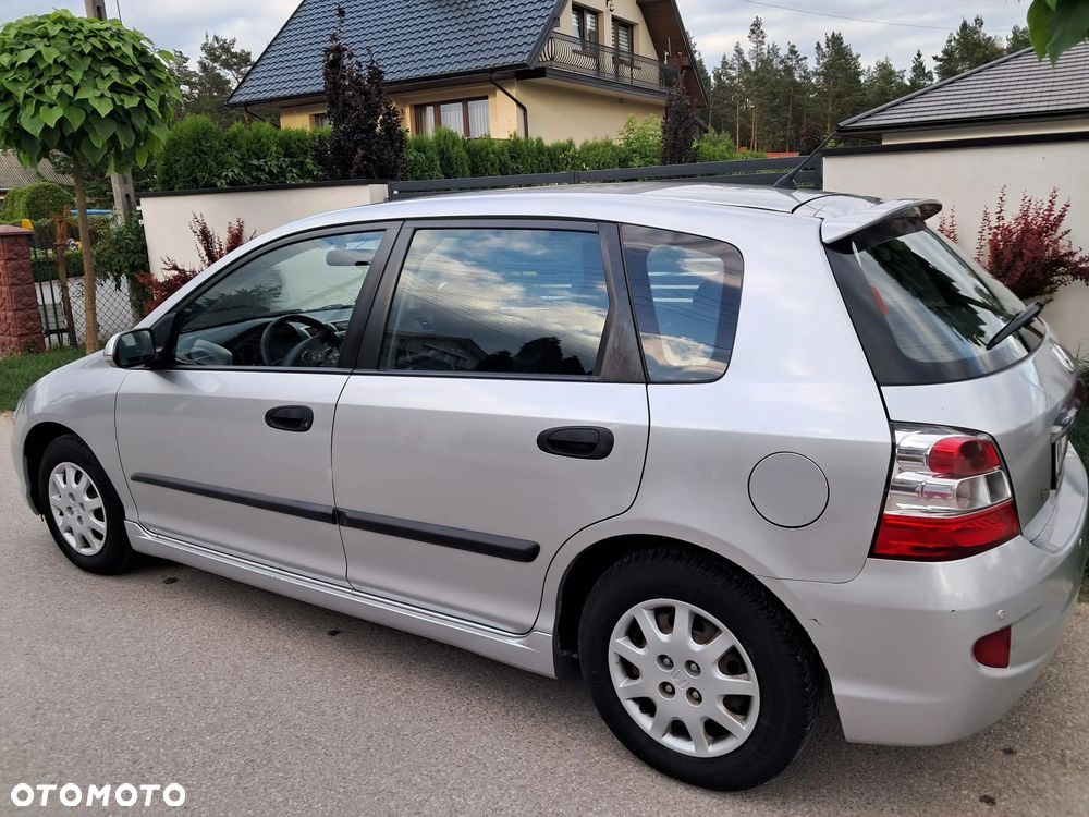 Honda Civic 1.4i LS - 2
