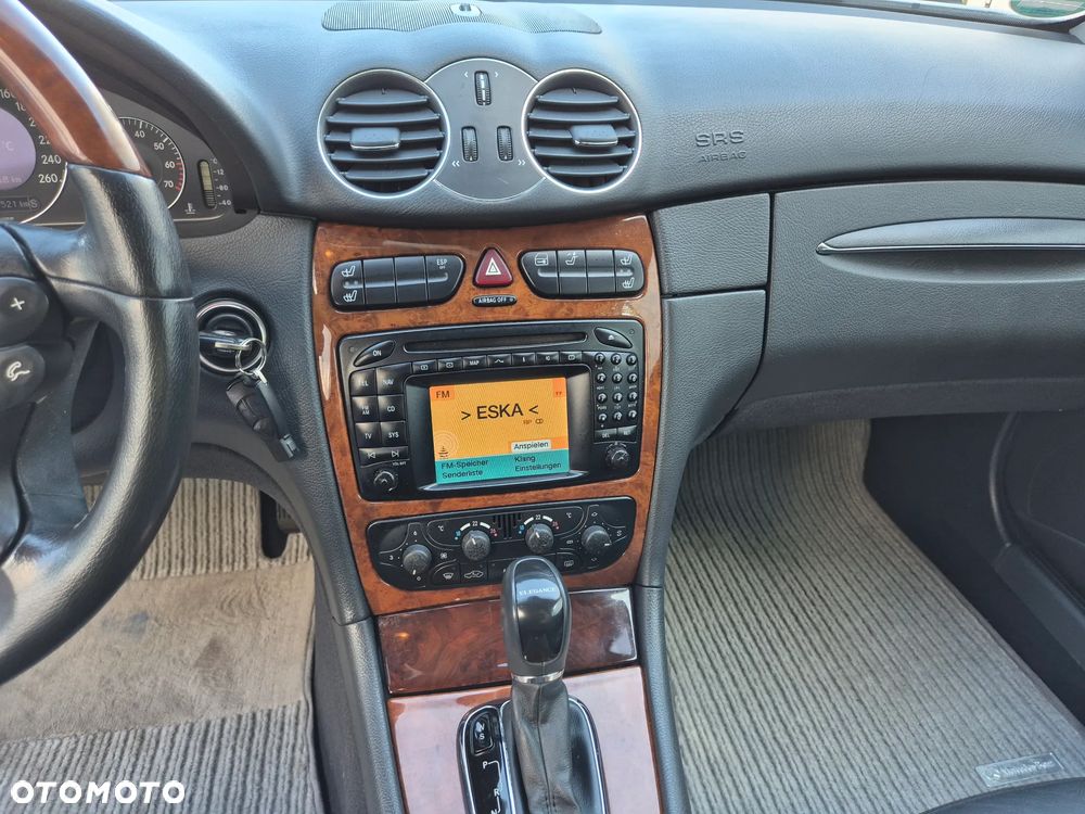 Mercedes-Benz CLK 240 Avantgarde - 36