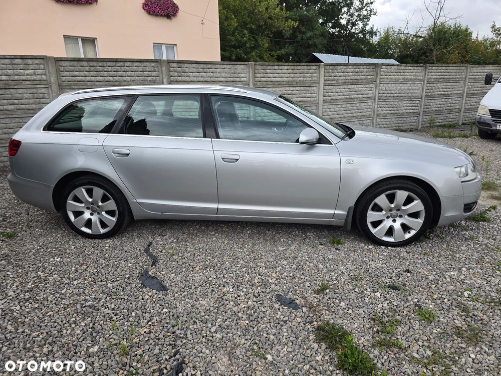 Audi A6 Avant 2.4 - 5