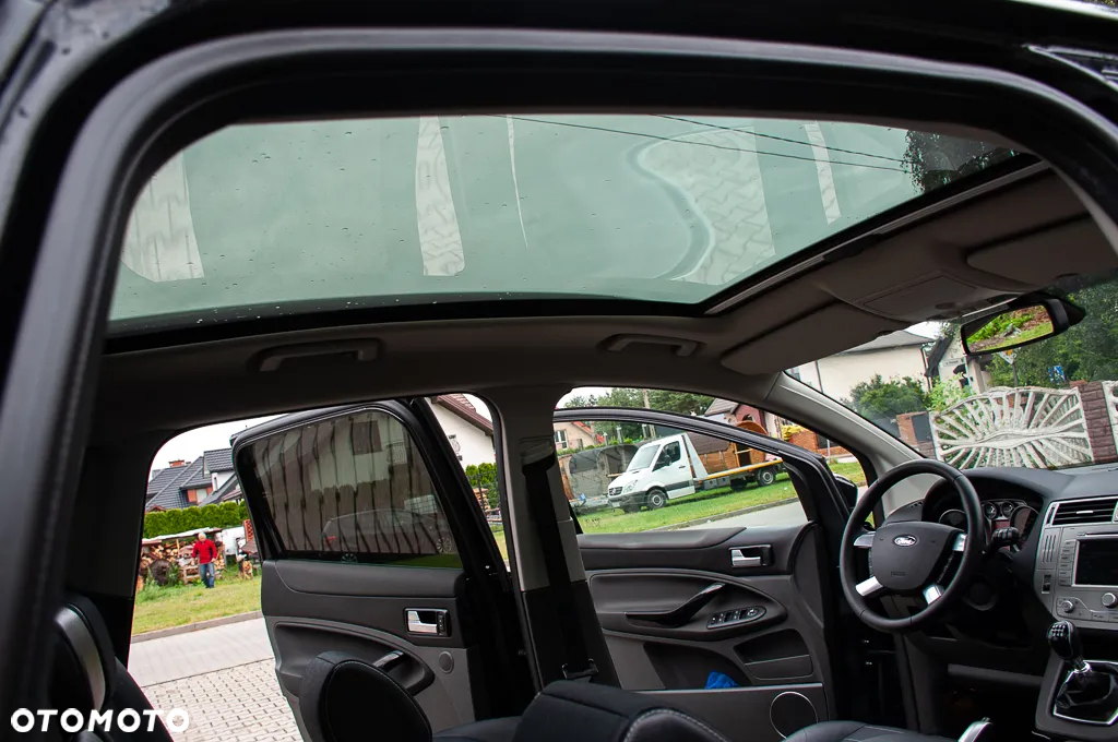 Ford Kuga 2.0 TDCi 4WD Titanium Plus - 12