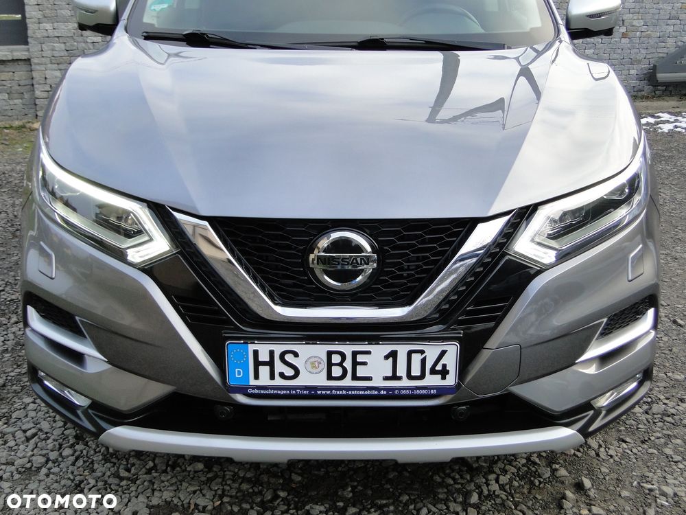 Nissan Qashqai 1.3 DIG-T TEKNA - 9
