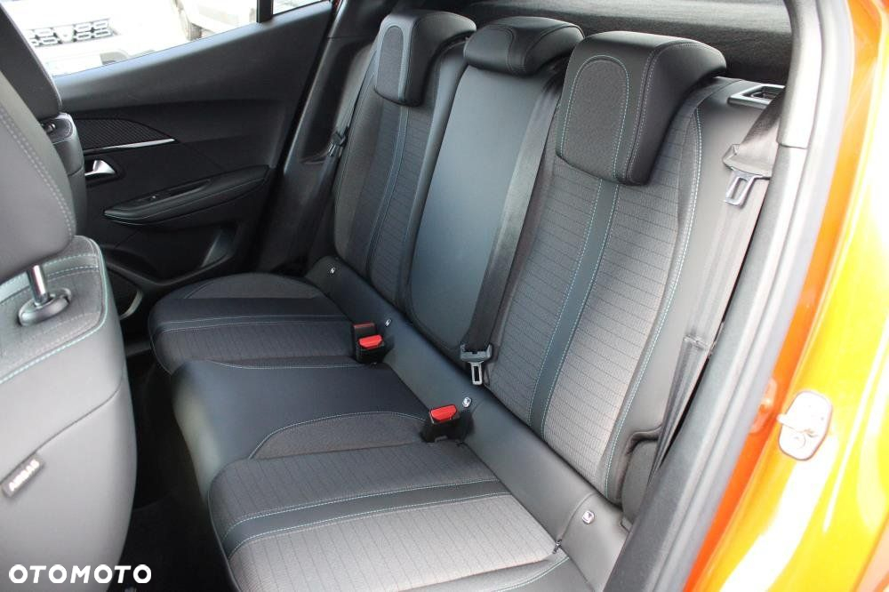 Peugeot 2008 - 28