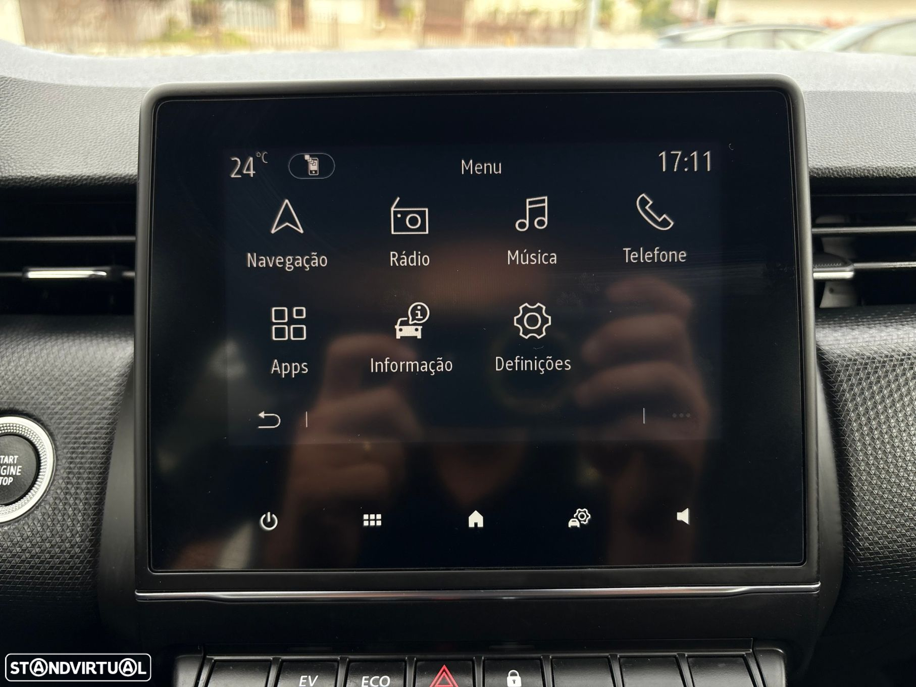 Renault Clio 1.6 E-Tech Full Hybrid Techno - 28