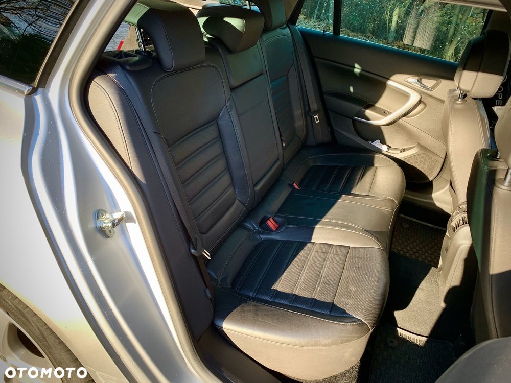 Opel Insignia 2.0 CDTI Sport 4x4 - 11