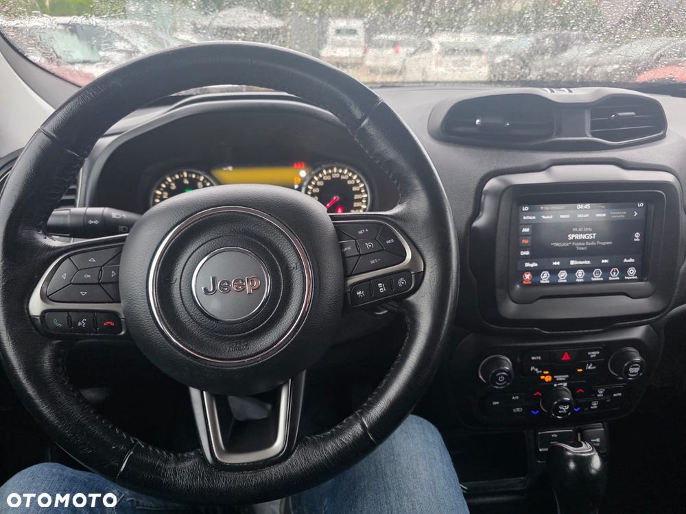 Jeep Renegade - 19