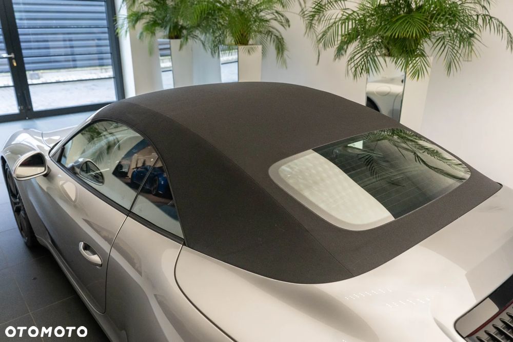 Porsche 911 Carrera PDK - 31