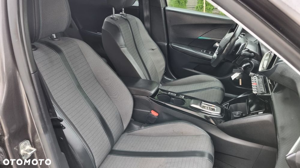 Peugeot 2008 BlueHDi 130 EAT8 Allure Pack - 13