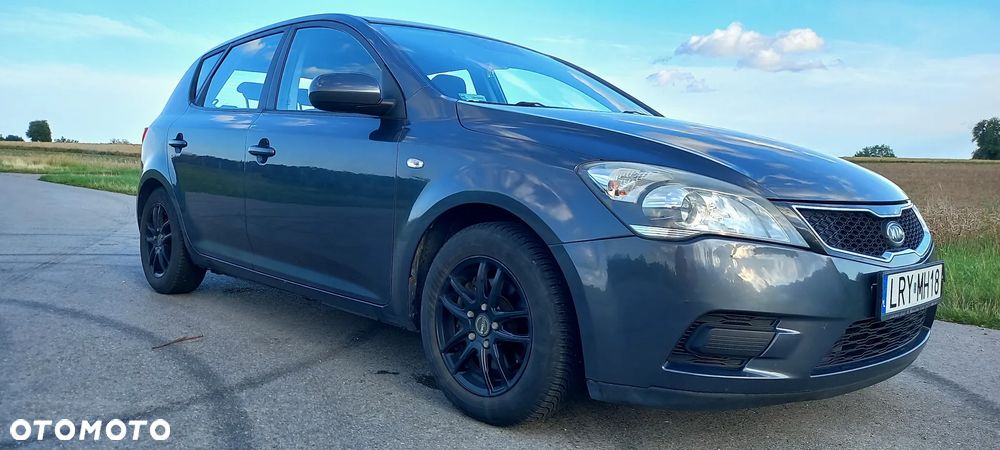 Kia Ceed 1.4 Comfort - 4