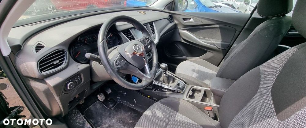 Opel Grandland X - 8