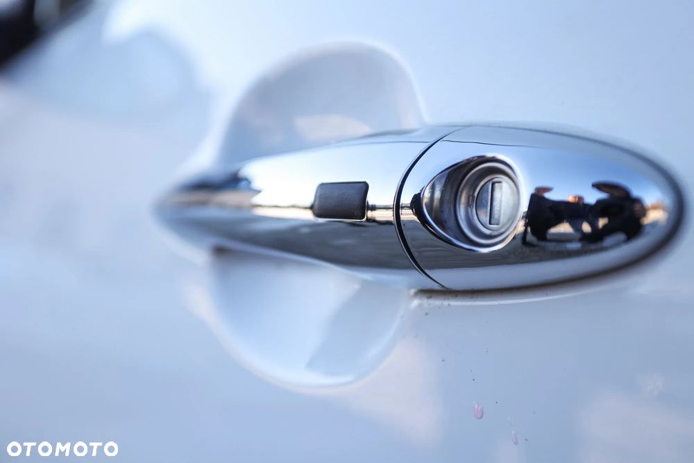 Kia Sportage 2.0 CRDI 184 4WD Spirit - 18