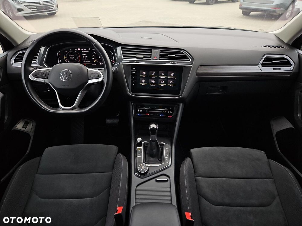 Volkswagen Tiguan Allspace - 11