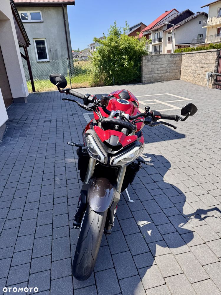 Triumph Street Triple - 3