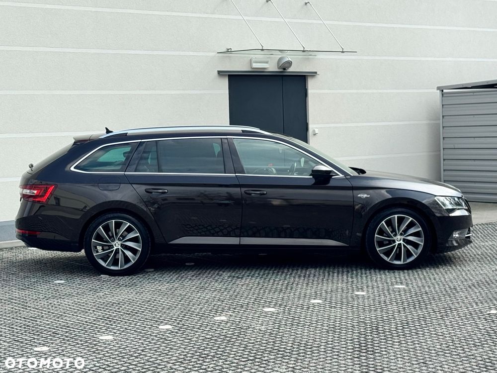 Skoda Superb 2.0 TDI 4x4 L&K DSG - 12