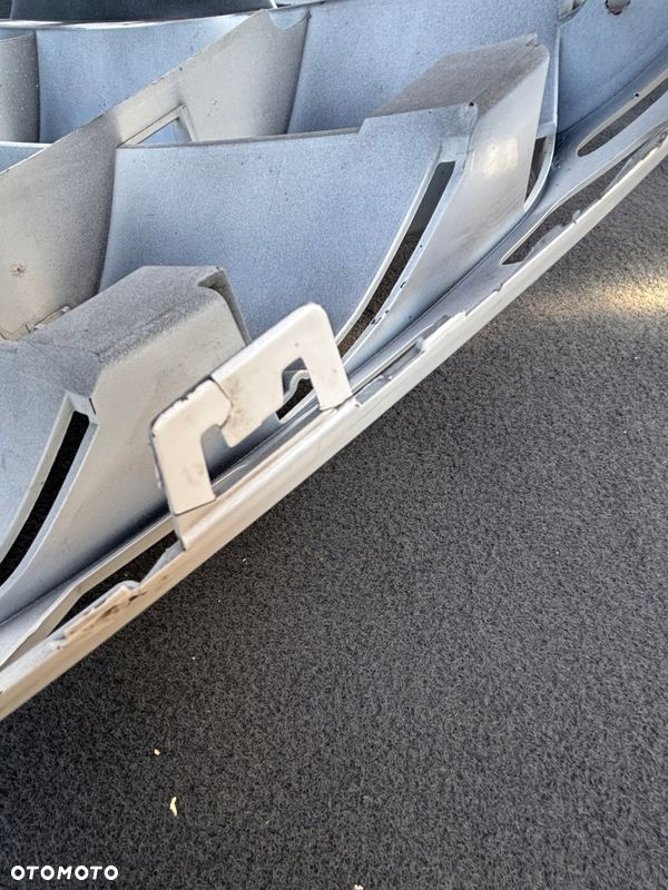 MERCEDES SPRINTER 907 910 16- ATRAPA PLASTIK GRILL Biała lakier Oryginał - 12