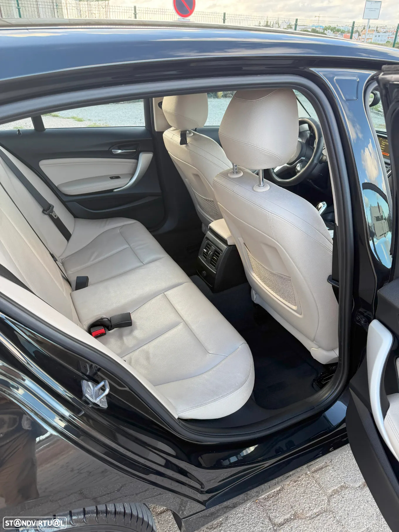 BMW 116 d Advantage Auto - 13