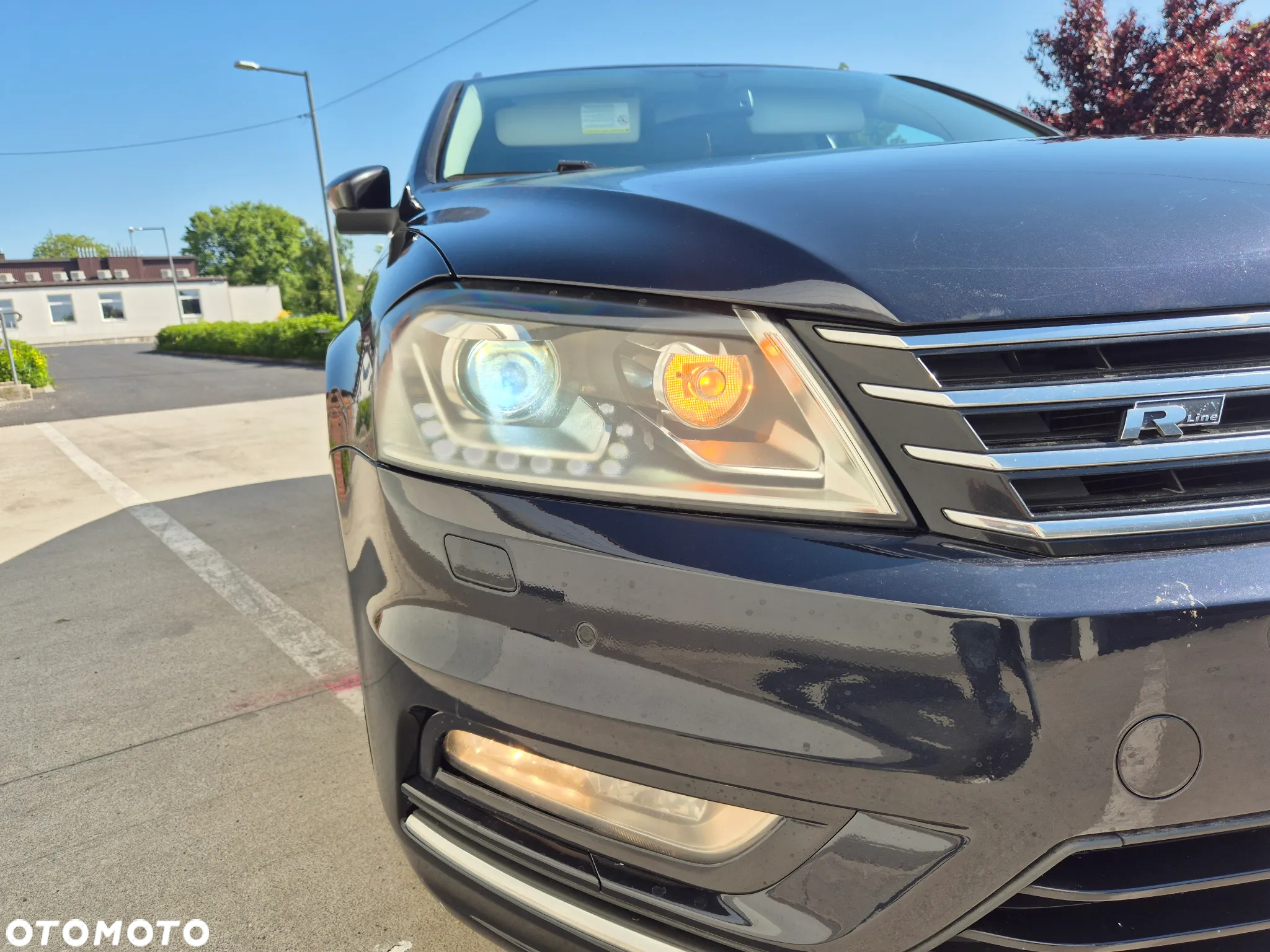 Volkswagen Passat 2.0 TDI Highline R-Style DSG - 25