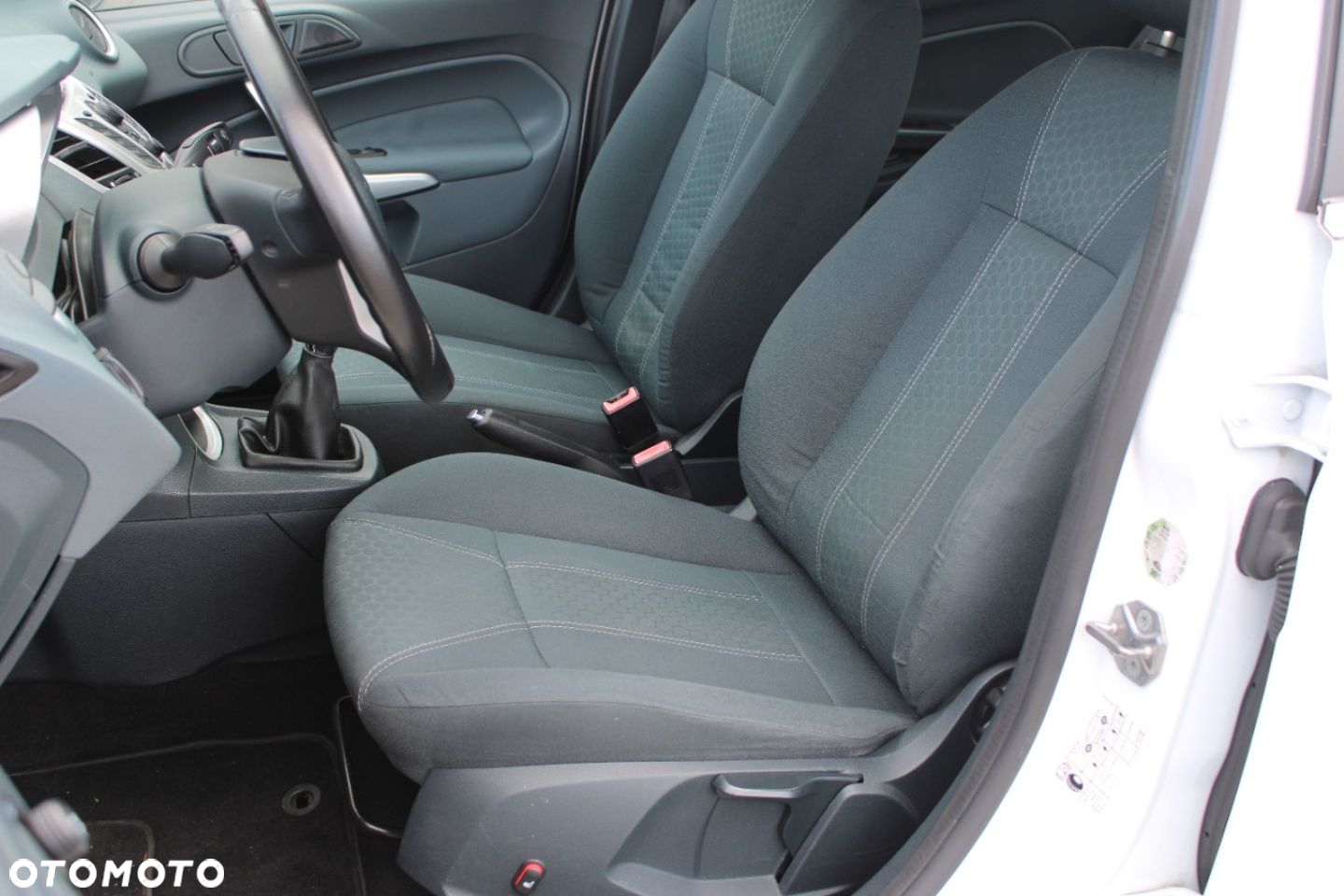 Ford Fiesta - 29