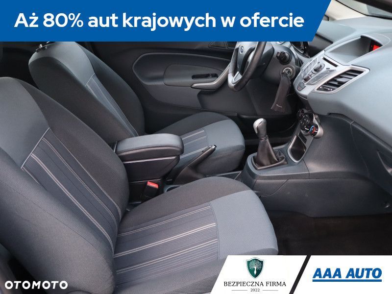 Ford Fiesta - 11