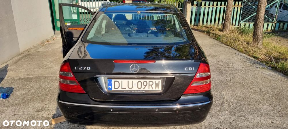 Mercedes-Benz Klasa E - 14