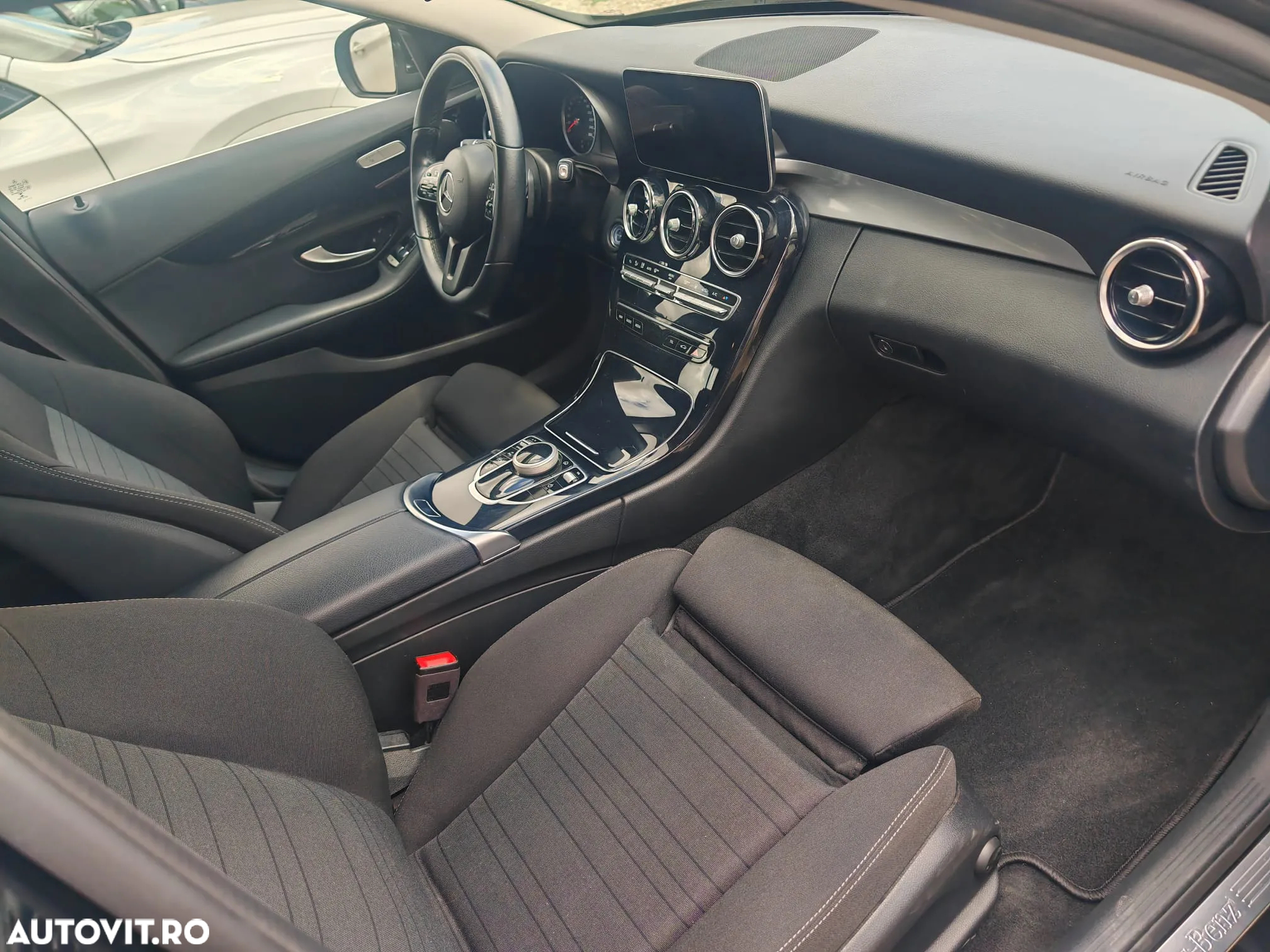 Mercedes-Benz C 300 de T 9G-TRONIC AMG Line - 6