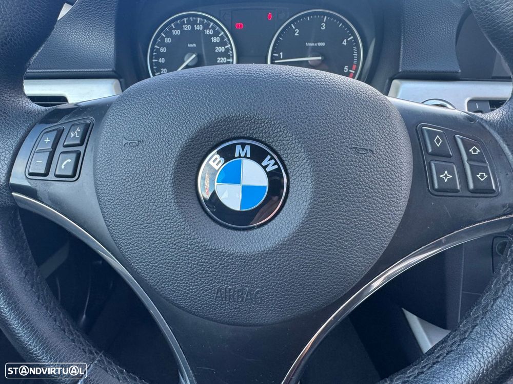 BMW 320 d Coupe - 21