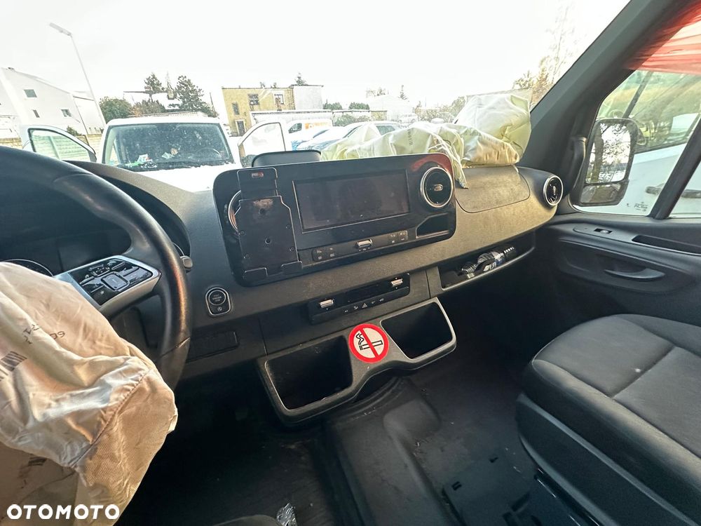 Mercedes-Benz Sprinter 315 - 13