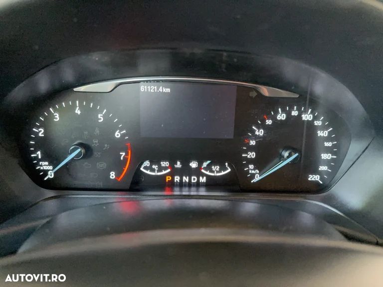 Ford Fiesta ver-1-0-ecoboost-powershift-st-line - 18