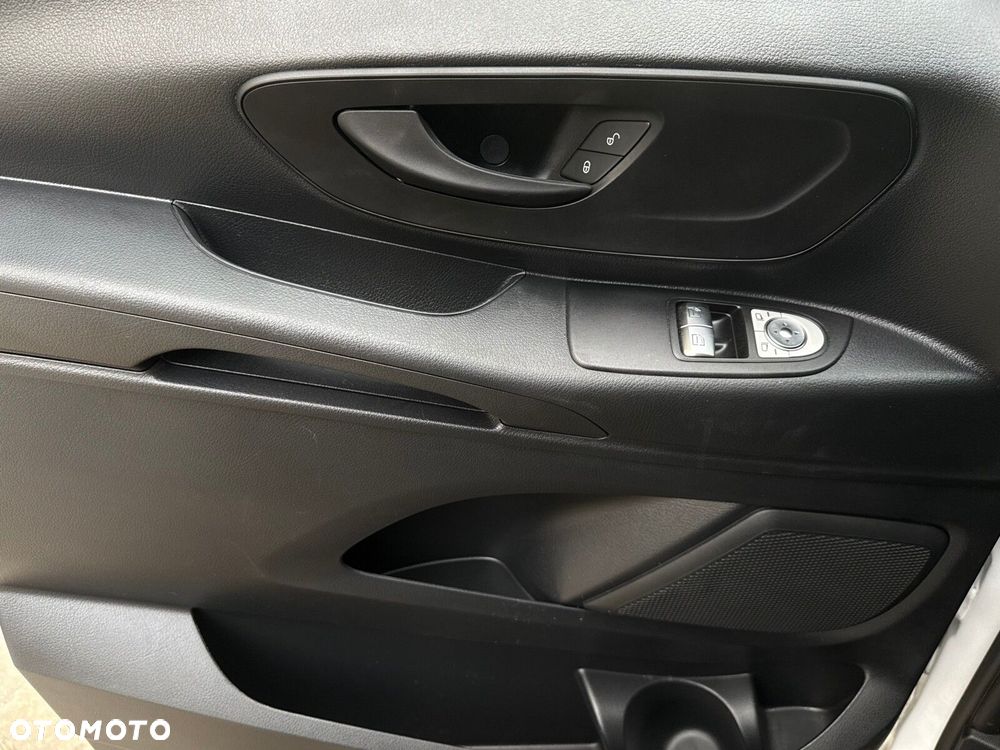 Mercedes-Benz Vito Tourer - 23