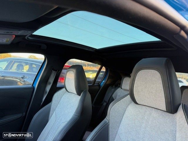 Peugeot e-208 50 kWh GT - 8