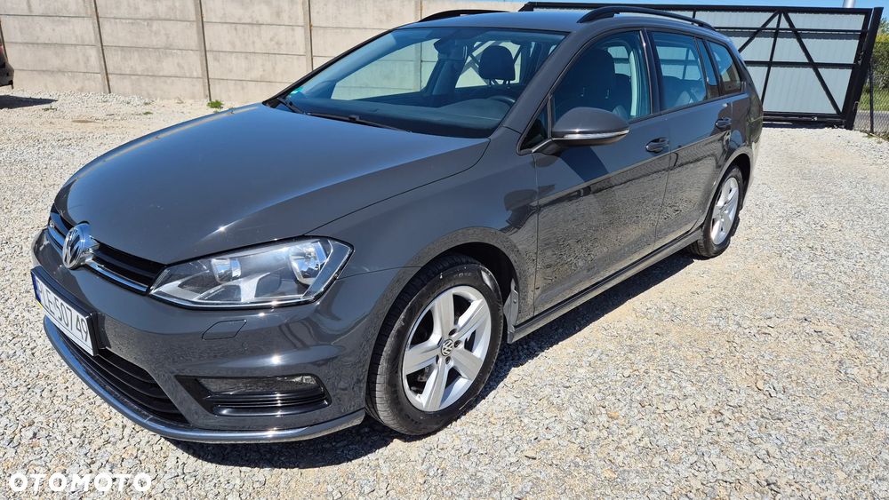 Volkswagen Golf - 21