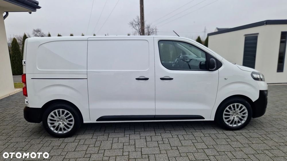 Opel Vivaro - 20