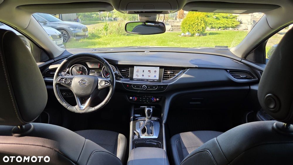 Opel Insignia 1.5 T Innovation S&S - 18
