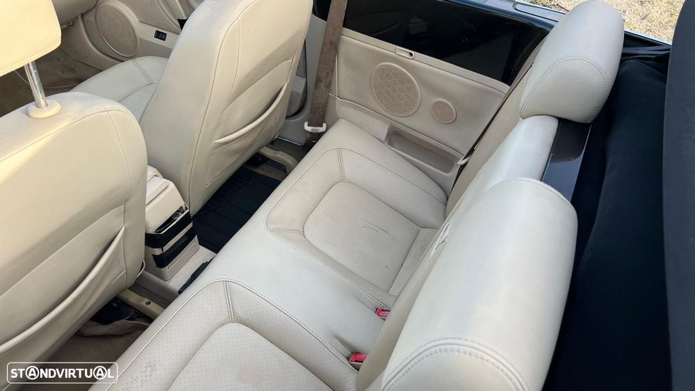 VW New Beetle Cabriolet 1.6 - 19