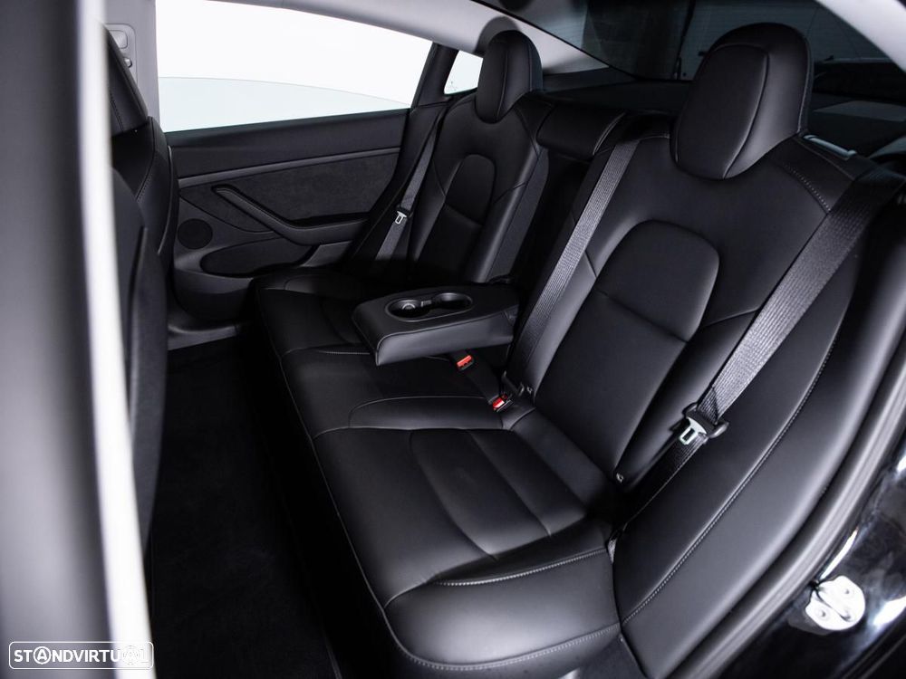 Tesla Model 3 Long Range AWD Dual Motor Performance - 11