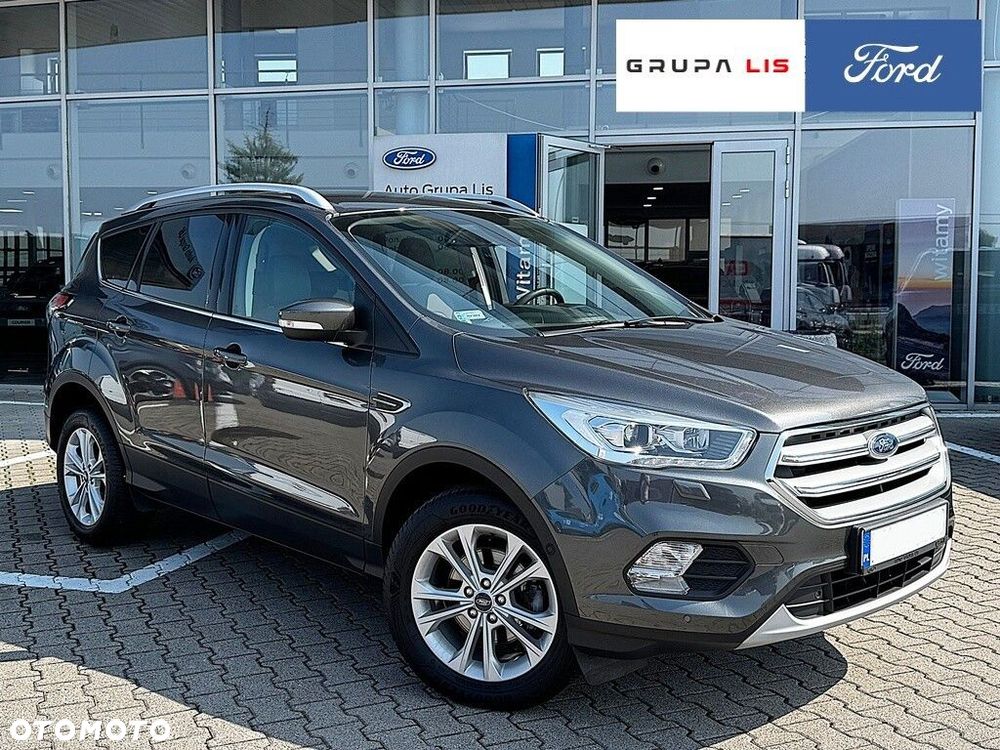 Ford Kuga - 1