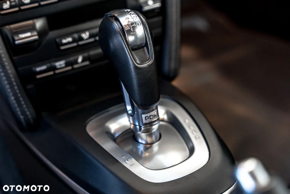 Porsche 911 Turbo PDK - 28