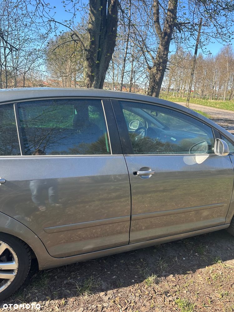 Volkswagen Golf Plus 2.0 TDI Comfortline - 7