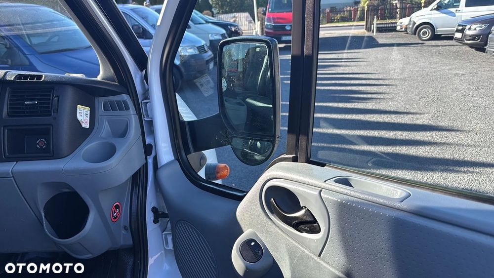 Ford Transit - 14