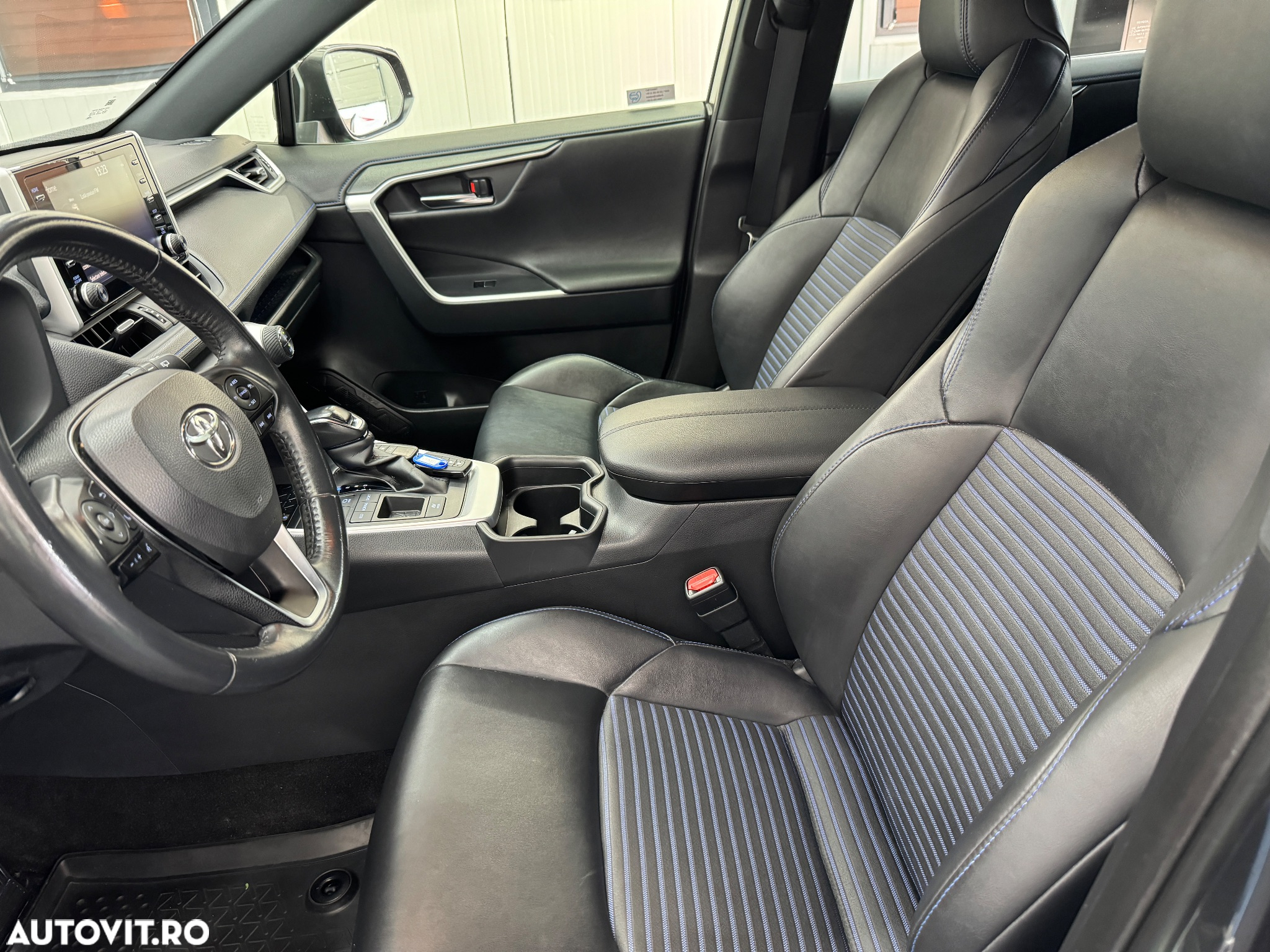 Toyota RAV4 2.5 Hybrid VVT-iE 4x2 Exclusive - 13