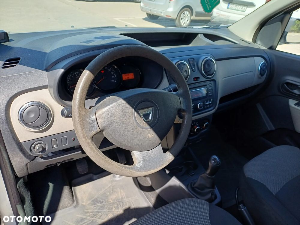 Dacia Dokker 1.6 SCe Celebration - 10