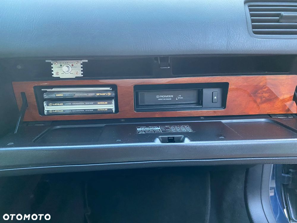 Lexus LS Standard - 20