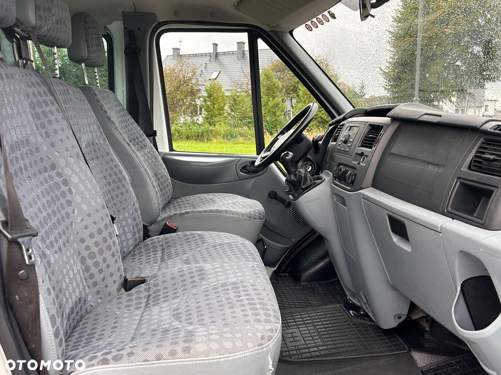 Ford Transit 300S Trend - 29