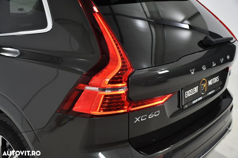 Volvo XC 60 T6 AWD Recharge Geartronic Inscription - 25