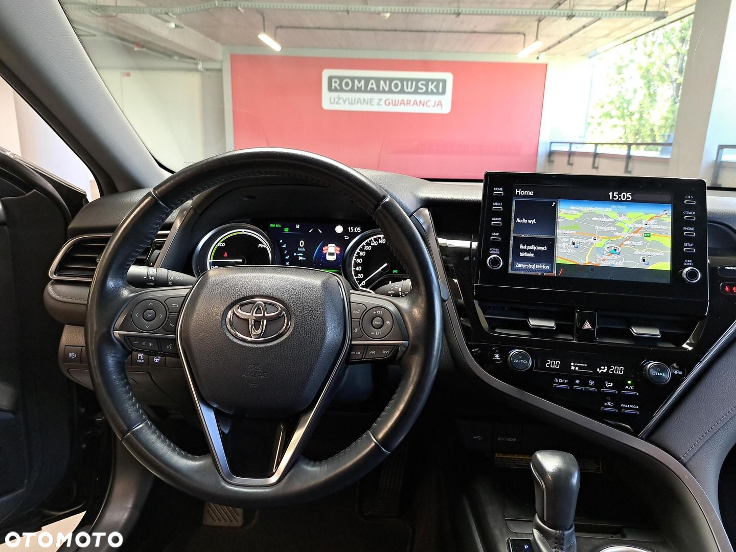 Toyota Camry - 18