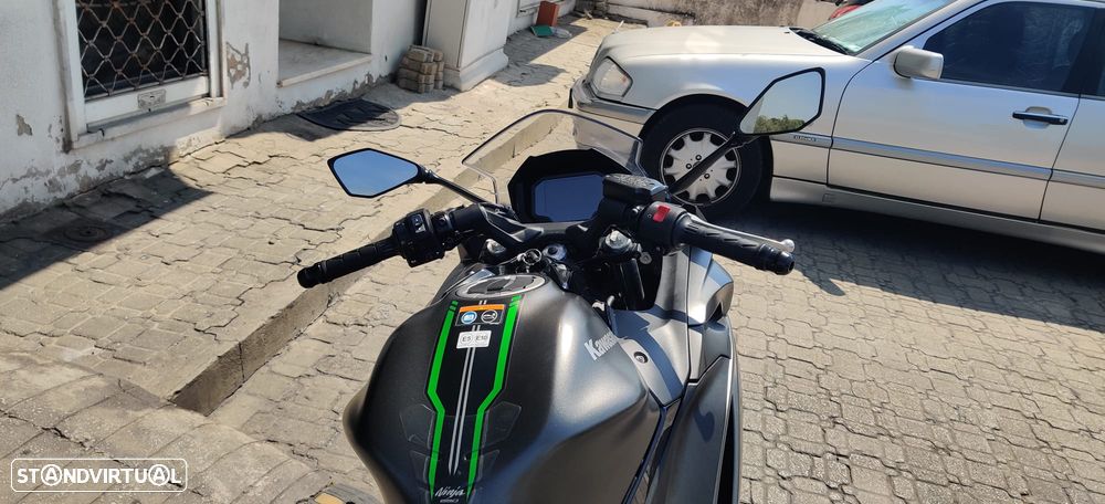 Kawasaki Ninja 650 (Carta A2) - 11