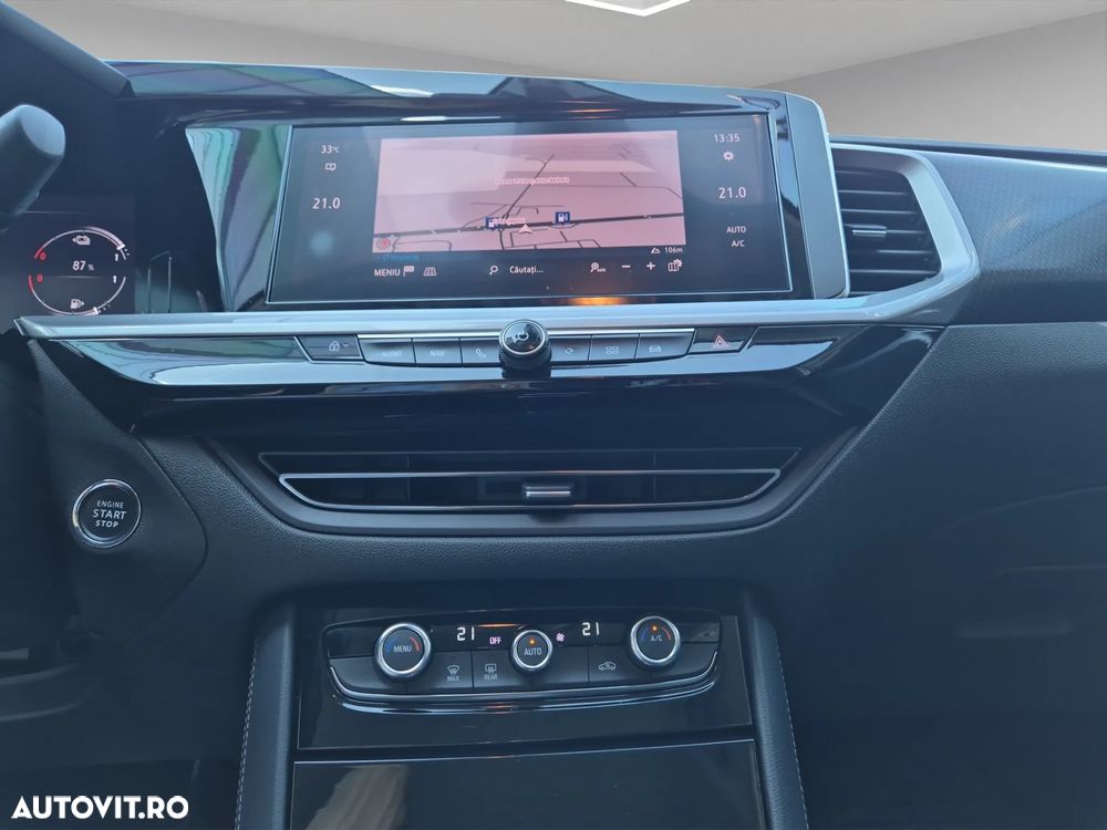 Opel Grandland X 1.6 Turbo PHEV AT8 4X4 START/STOP GS Line - 13