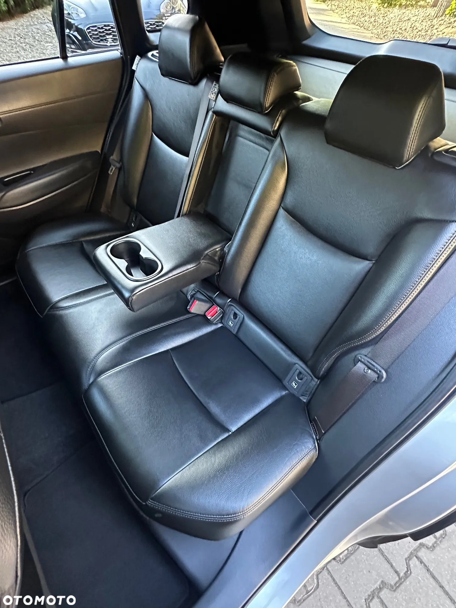Toyota Corolla Cross ver-2-0-hybrid-executive-awd - 39