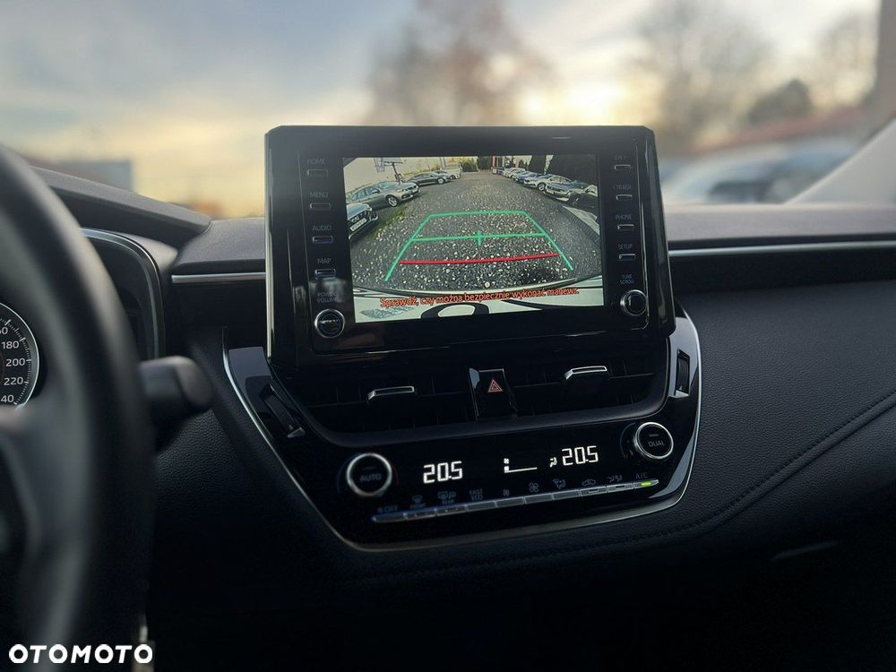 Toyota Corolla 1.6 Comfort - 28